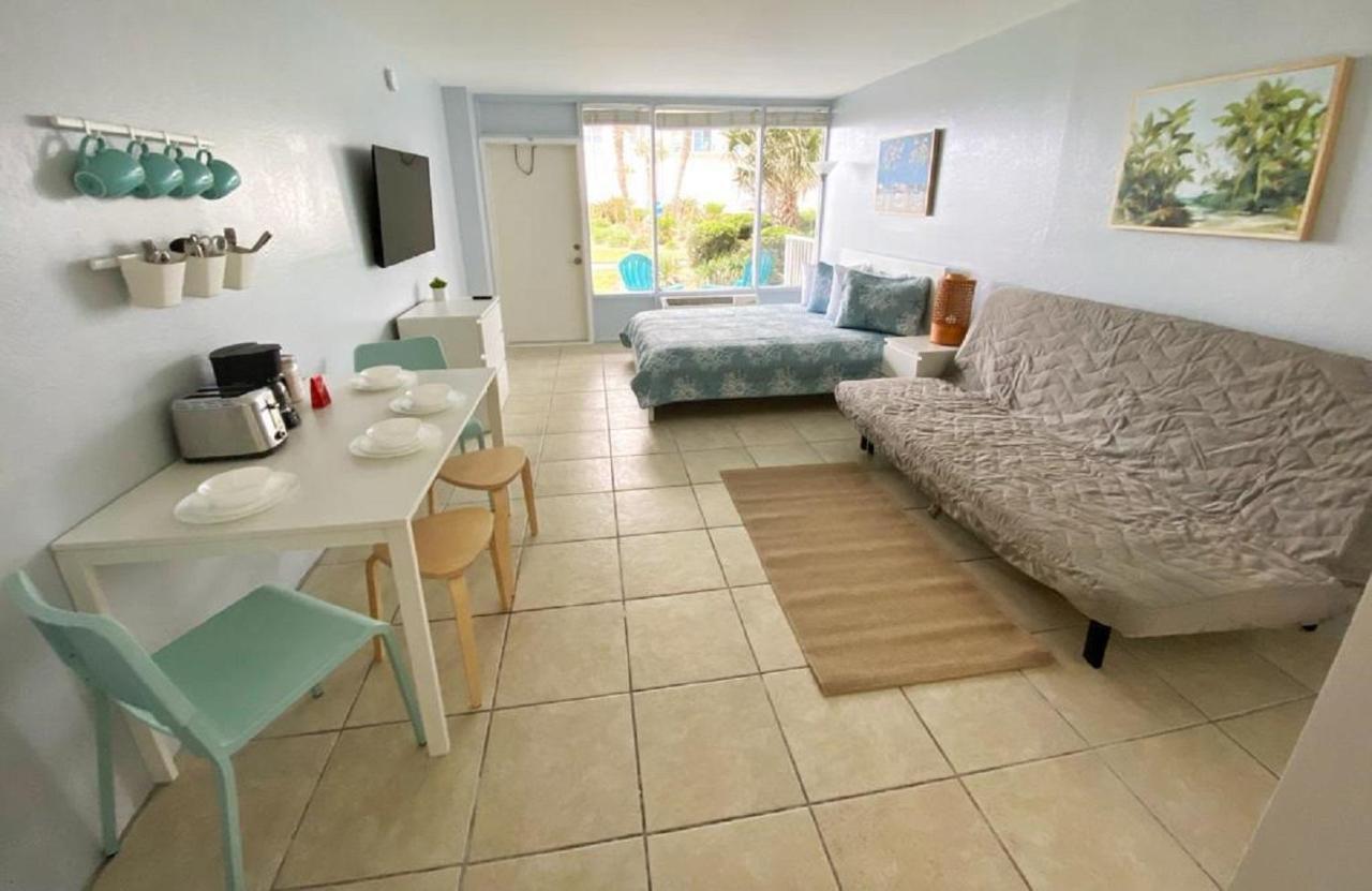 Castaways Resort Studios Daytona Beach Ngoại thất bức ảnh
